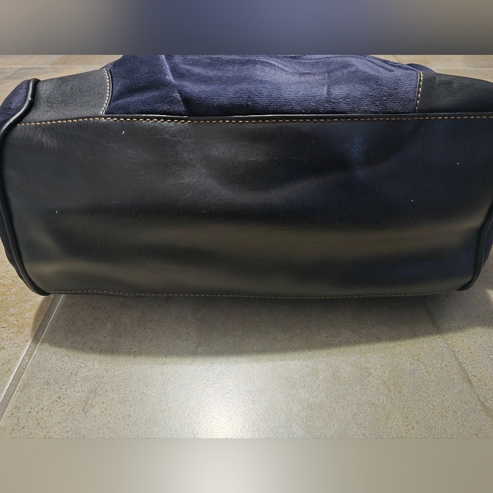 Juicy Couture Black Tote Bag - Picture 6 of 9